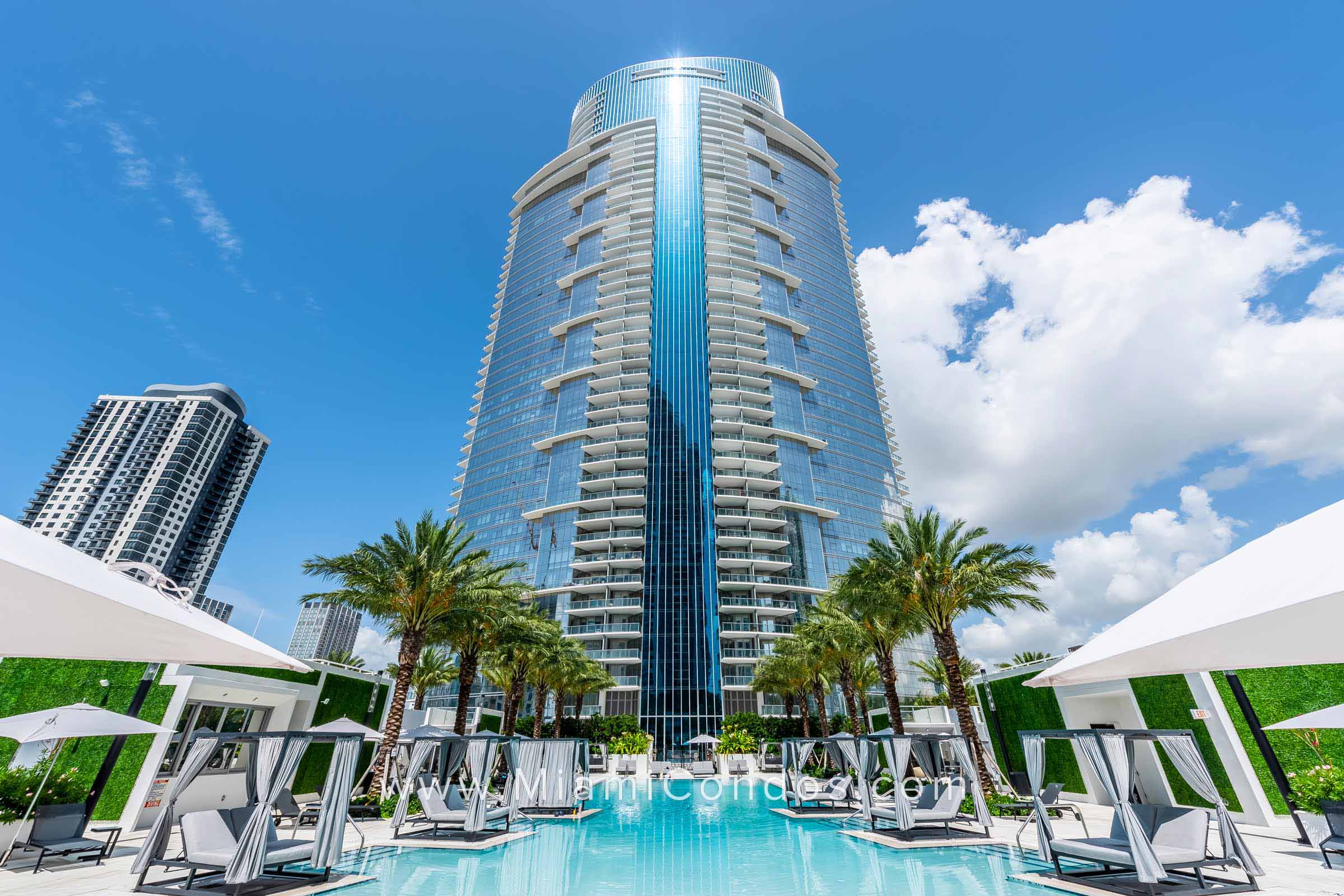 Declining Fortunes: Miami’s Luxury Rental Market Takes a Dip