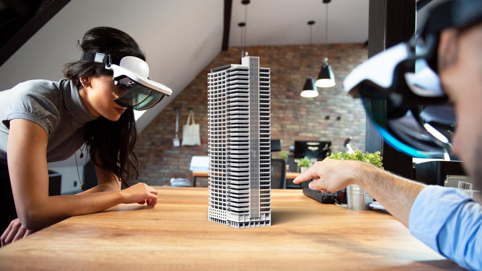 Exploring Tomorrow’s Homes: Real Estate Meets Virtual Reality