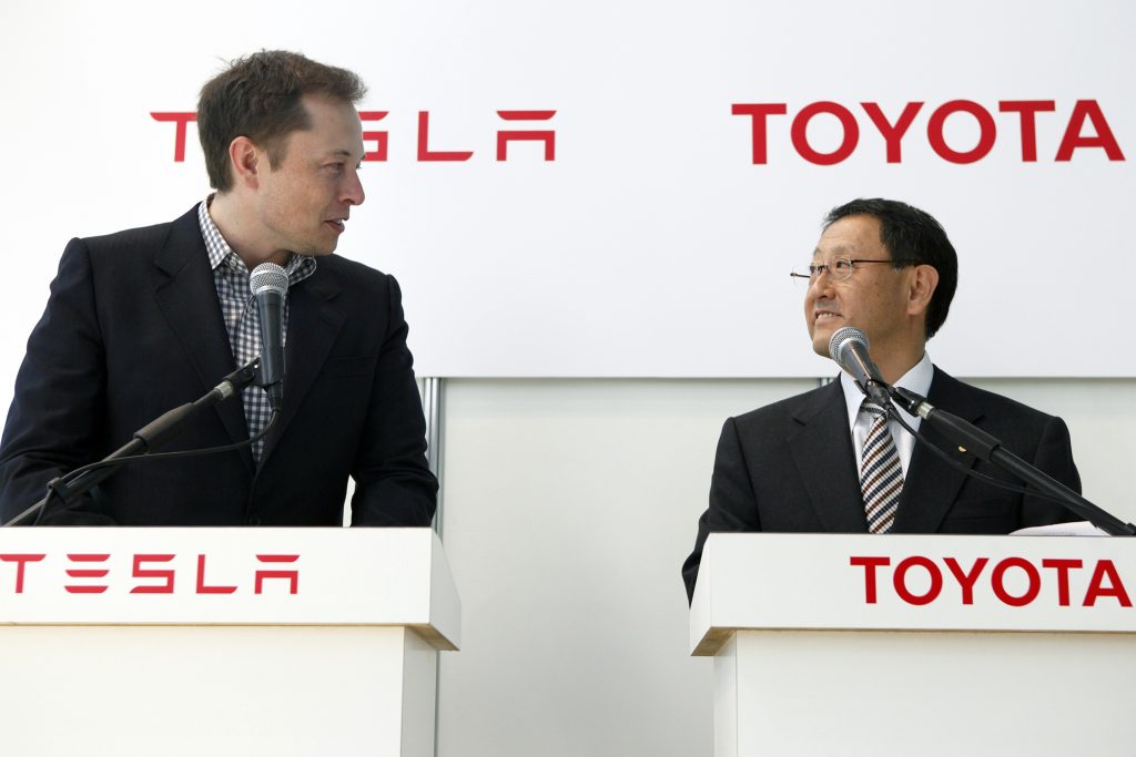 Toyota,Tesla giga casting