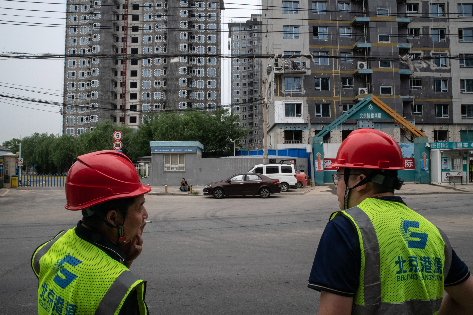 China’s Bold Move: State Banks Urged to Hasten Funding for Private Property Developers
