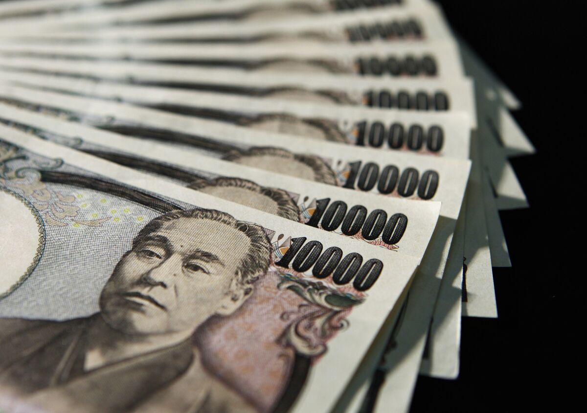 Yen Soars to 3-Month High as Traders Anticipate Bank of Japan Rate Increase