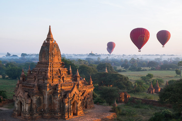Journey Temporal Wonders Unveiling Bagan’s Ancient Temples