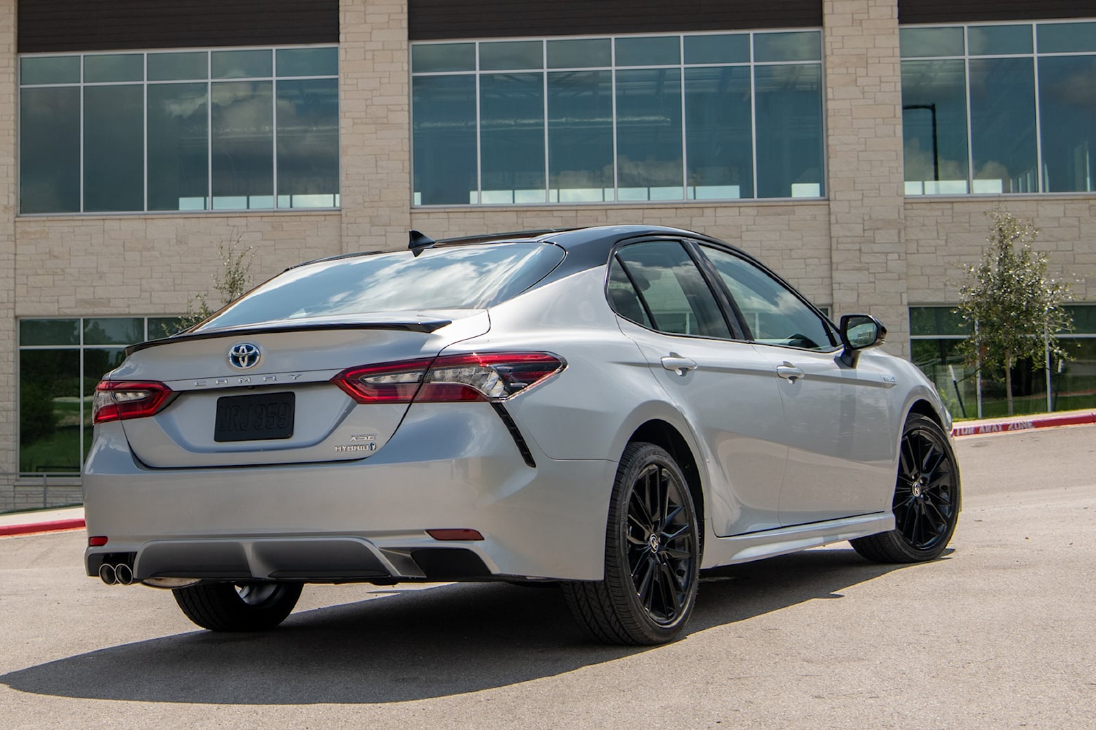 The Perfect Blend: Reviewing 2024 Toyota Camry Hybrid