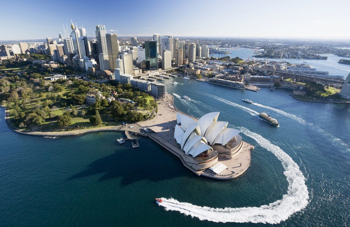 Sydney's Splendors A Journey Moments on Maiden Family Trip