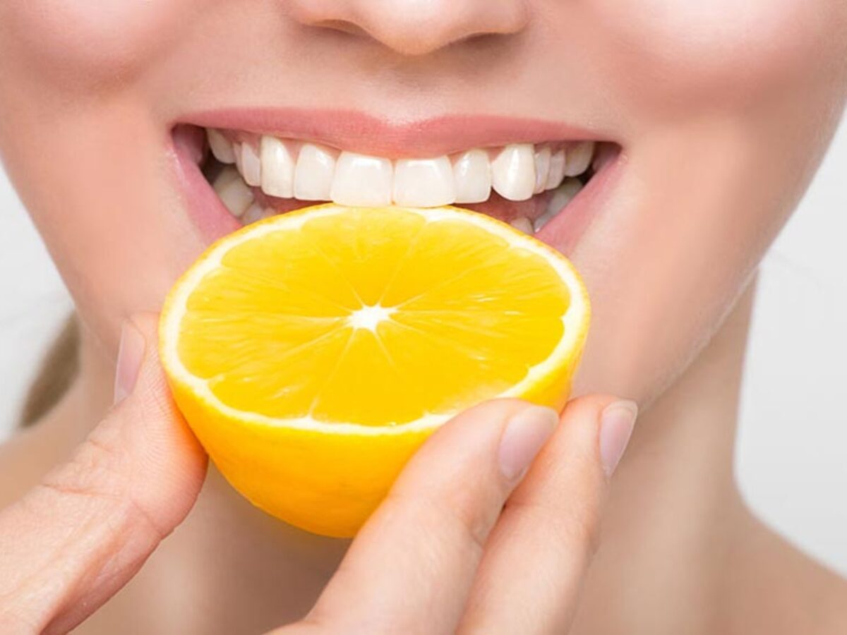 Vitamin C and Gum Health: Understanding the Connection