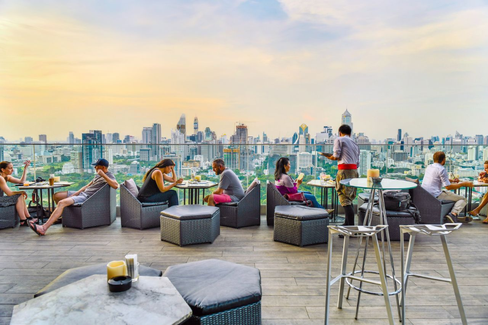 Discovering France’s Finest Rooftop Bar Experiences
