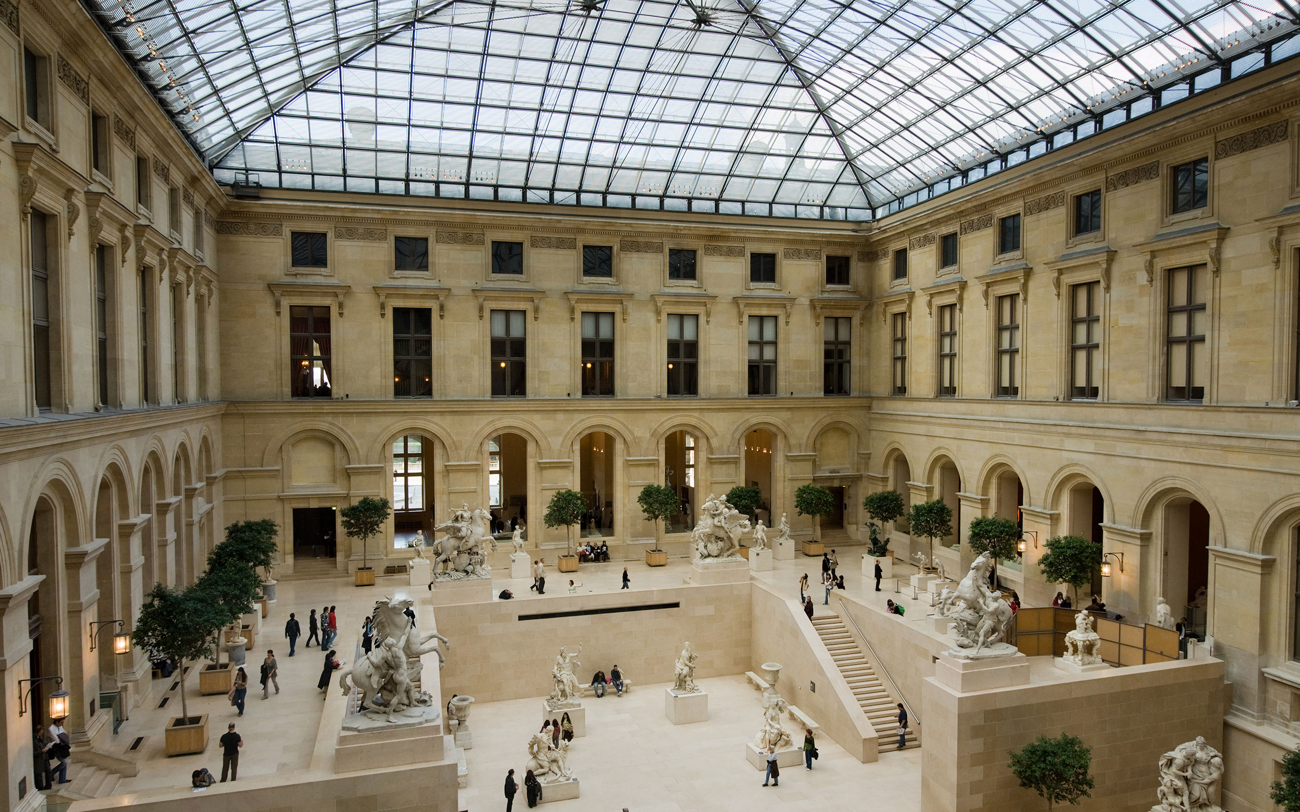 Must-See Museum Tours in Paris: A Cultural Journey