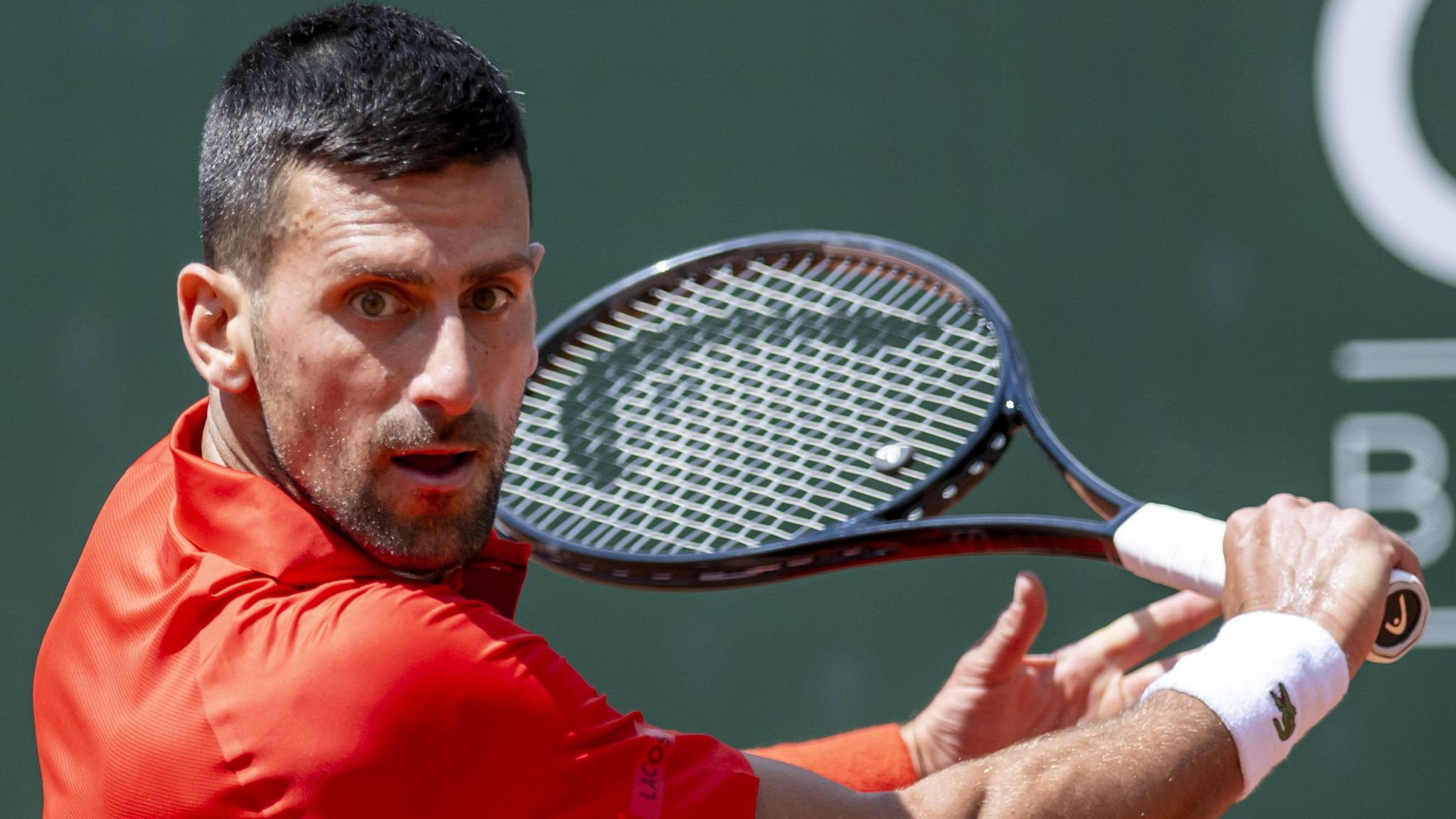 Djokovic’s French Open Journey: A Solid Start Amidst Seasonal Challenges