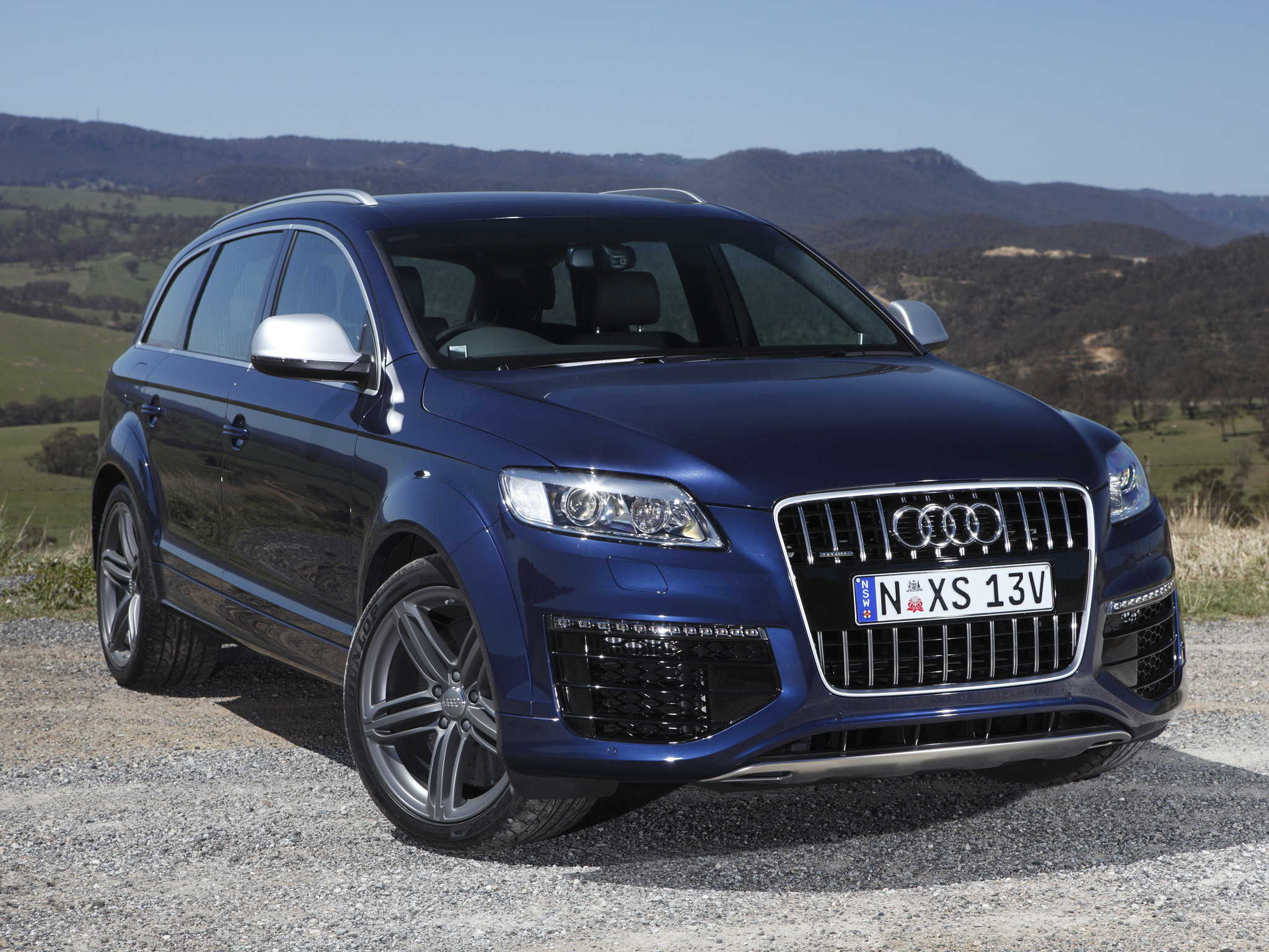 Audi Q7 Cars: A Fusion of Style and Performance
