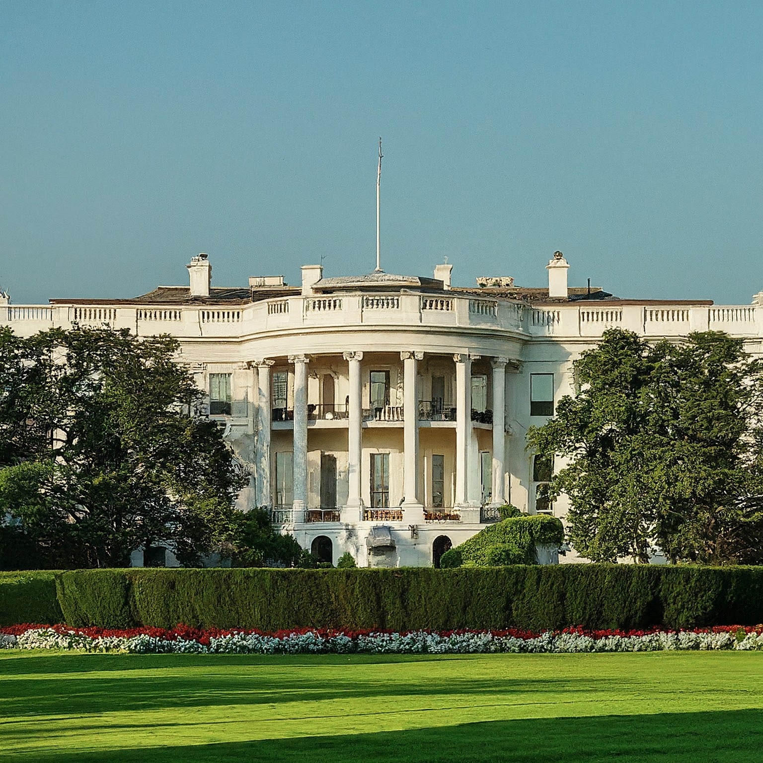 Unveiling the Cause: Security Breach at the White House