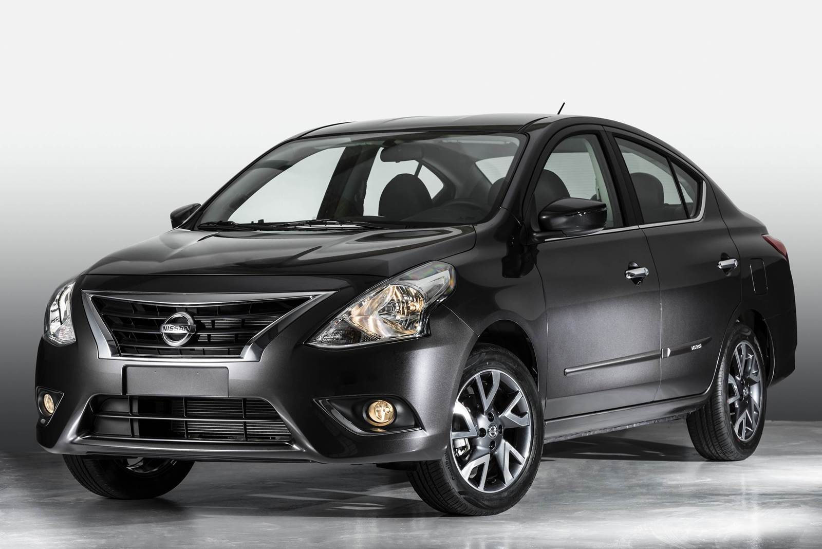 Unveiling the Versatile Black Nissan Versa a Compact Car