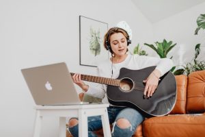 Social Media on Music Discovery